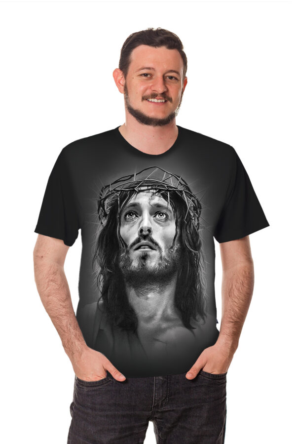 Camiseta com Imagem da Face de Cristo.